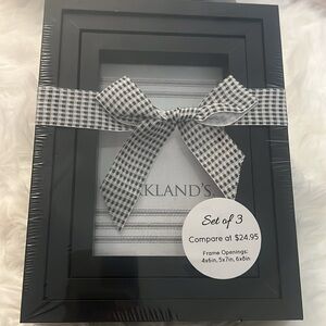 Kirklands Photo Frame 4x6, 5x7, 6x8 - Black Wood - Wall Mounted
